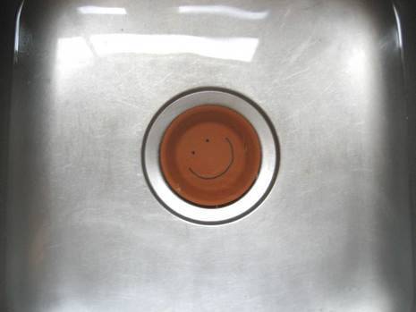A smiley with a sink