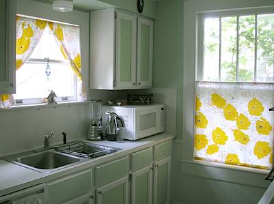 A beautiful sink is in the kitchen.