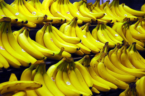 Bananas and Bananas : ideas and hack of using bananas.