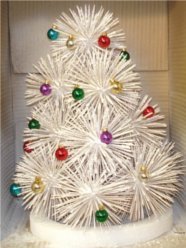 holiday tree, toothpick tree, ornaments