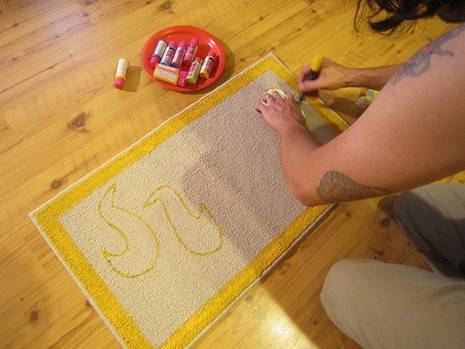 DIY doormat ideas , simple and fun .