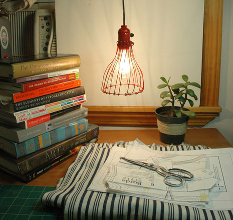 pendant_lamp_books_web.jpg