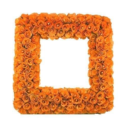 A square reef made up of orange roses.