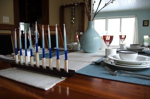 "Simple table incorporating the colors blue, silver, and white things"