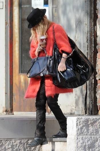 mary kate bags1 Mary Kate Olsen with her luxury handbags