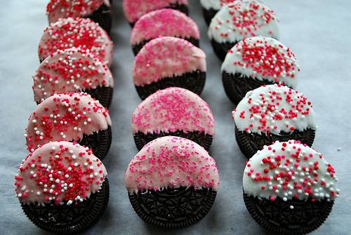 14 Quick and Easy Valentine's Day Treats!