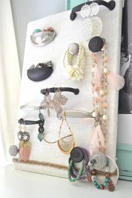 knob and pull jewelry organizer