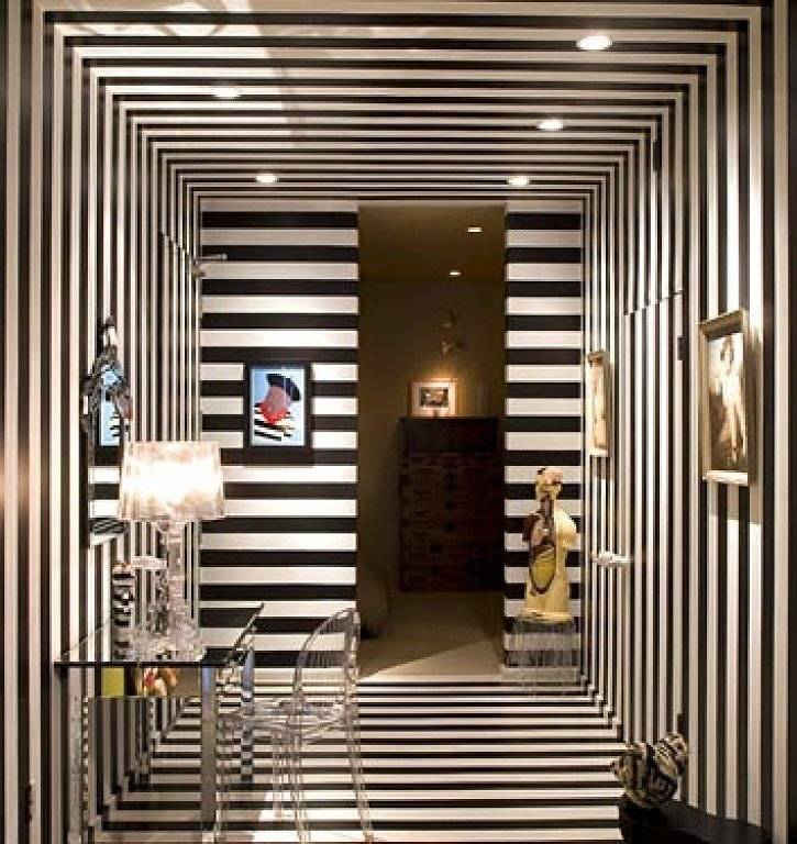 black and white interior design stripes