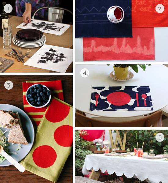Napkins, placemats, and a tablecloth look custom-made.
