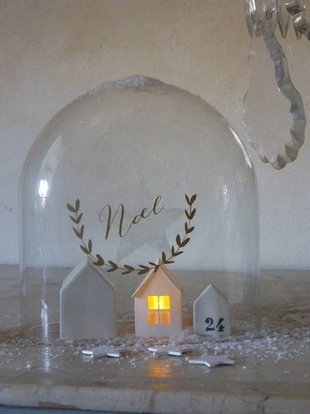 Using bell shaped glass jar in Christmas decoration