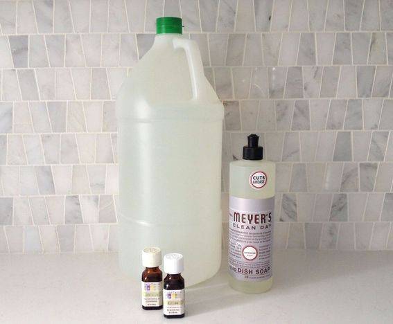 Glass Cleaner Supplies