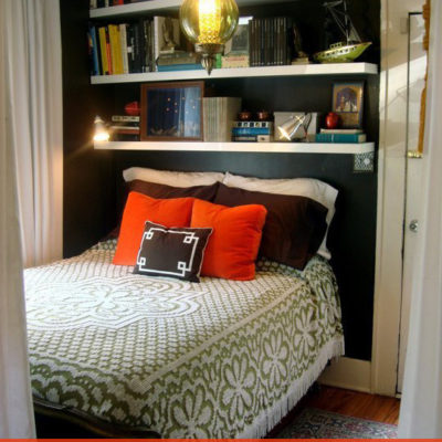 Can you paint a small room a dark color?
