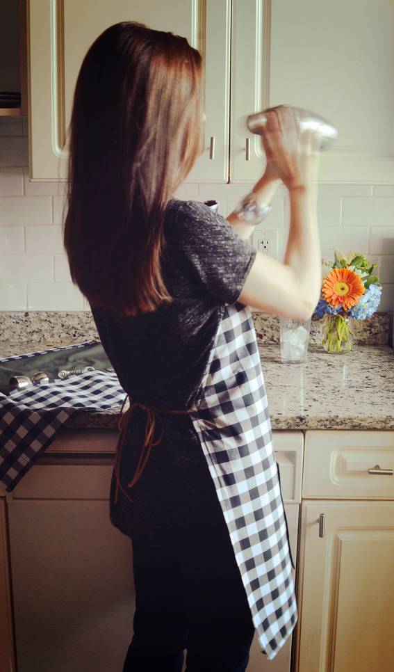 How To Make An Easy Adjustable Apron