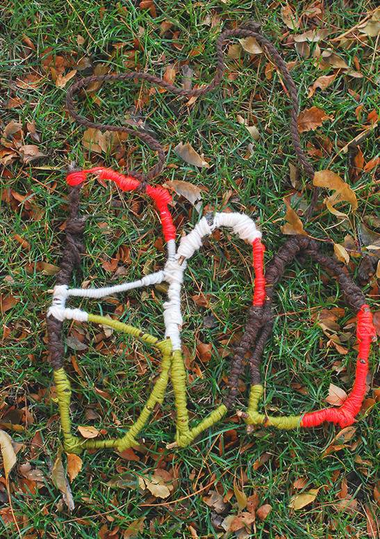 diy yarn-wrapped twigs
