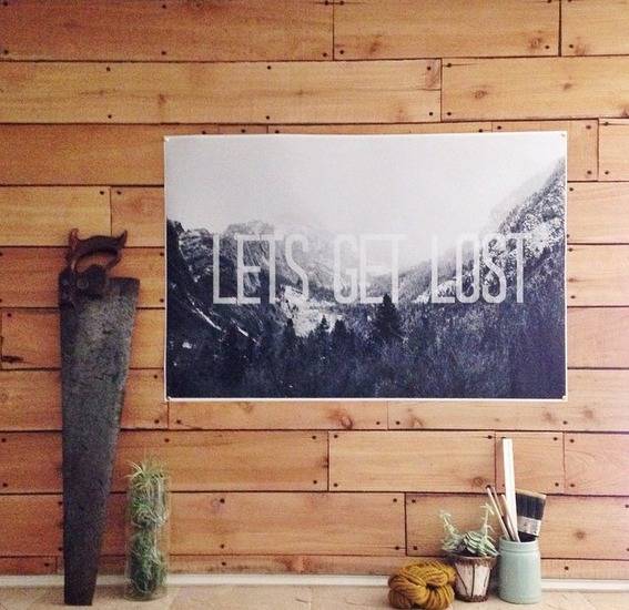 HowTo Rustic Wood Wall Curbly