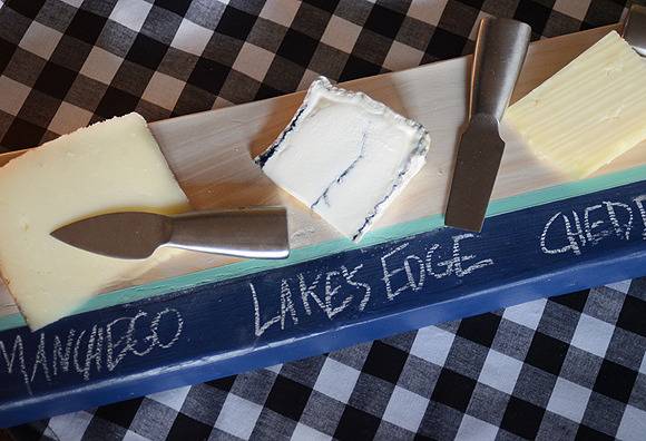 How-To: DIY Chalkboard Cheese Serving Tray