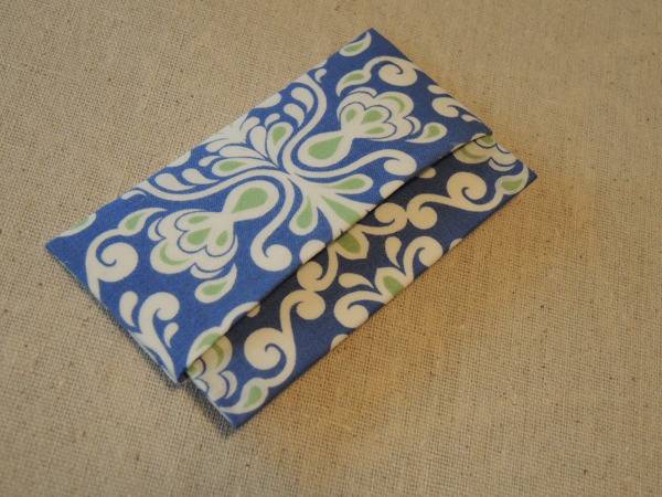 "A Floral No_Sew Fabric Gift Envelop "