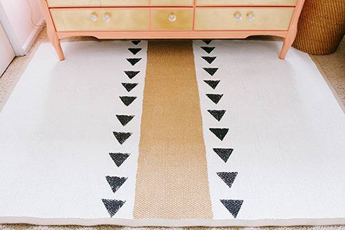 DIY Geometric Painted Rug