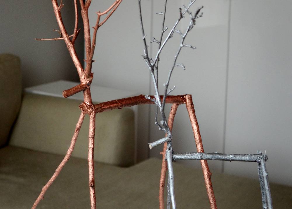 Easy DIY Metallic Twig Reindeer