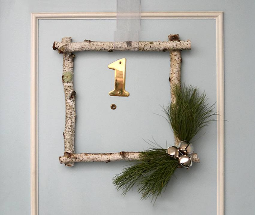 Easy DIY Modern Square Winter Wreath