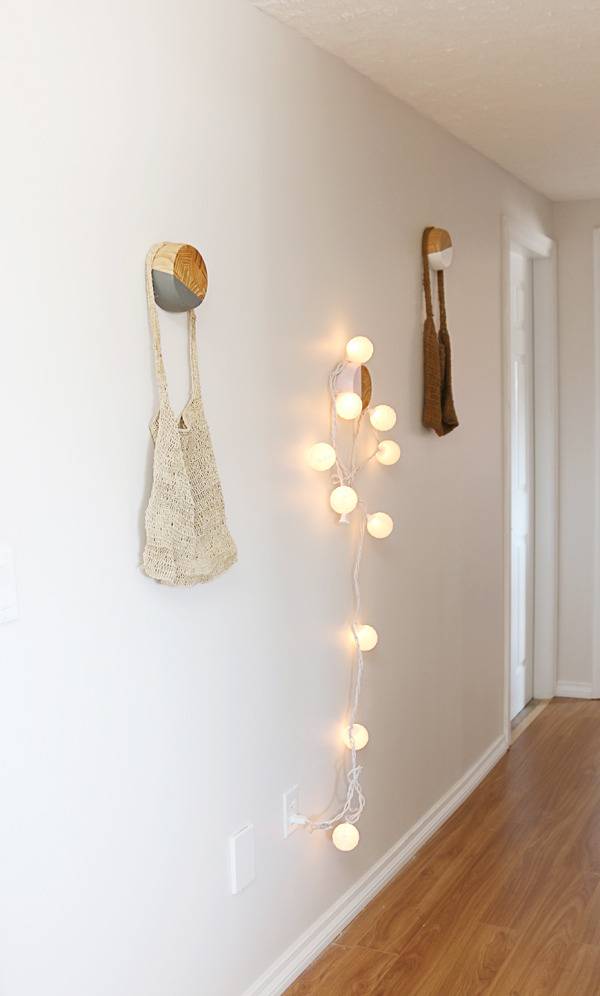 DIY Color Dipped Wood Coat Hanger