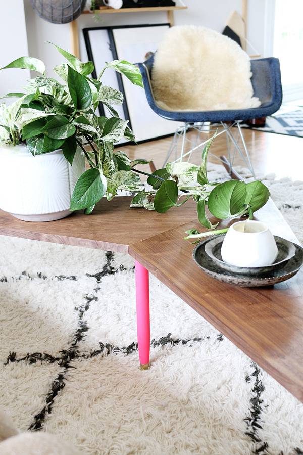 DIY Mid-Century Boomerang Coffee Table