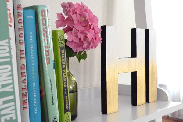 Using letters that make up "HI" as artwork.