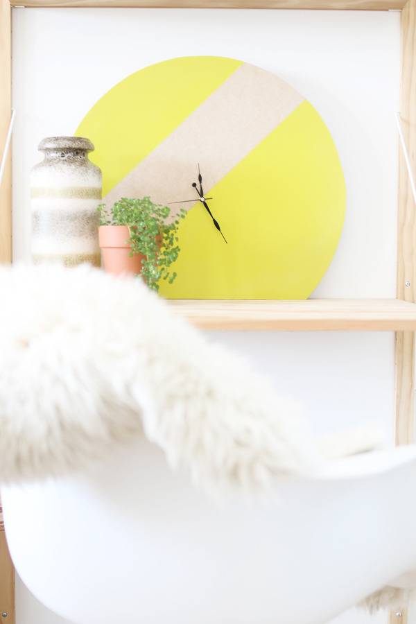 DIY Giant Modern Clock | Hello Lidy for Curbly