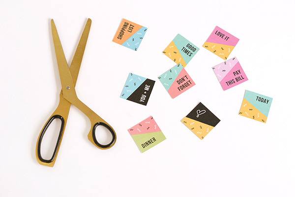 Printable reminder magnets - cutting out printed squares