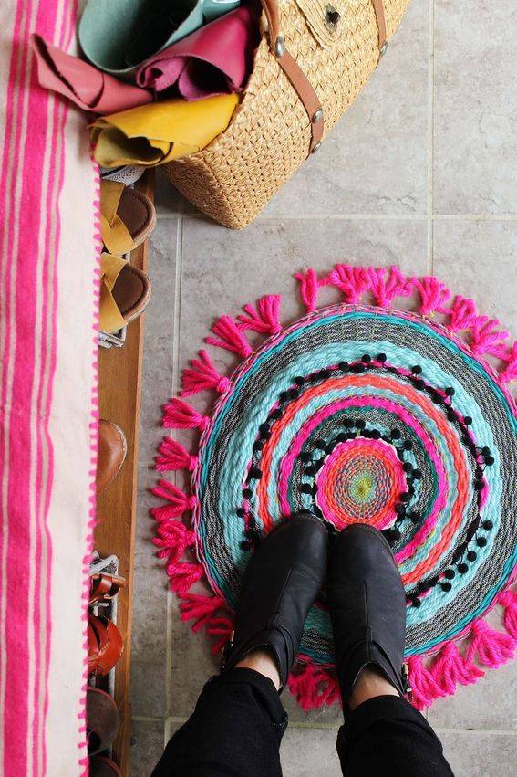 Woven circle mat - A Beautiful Mess