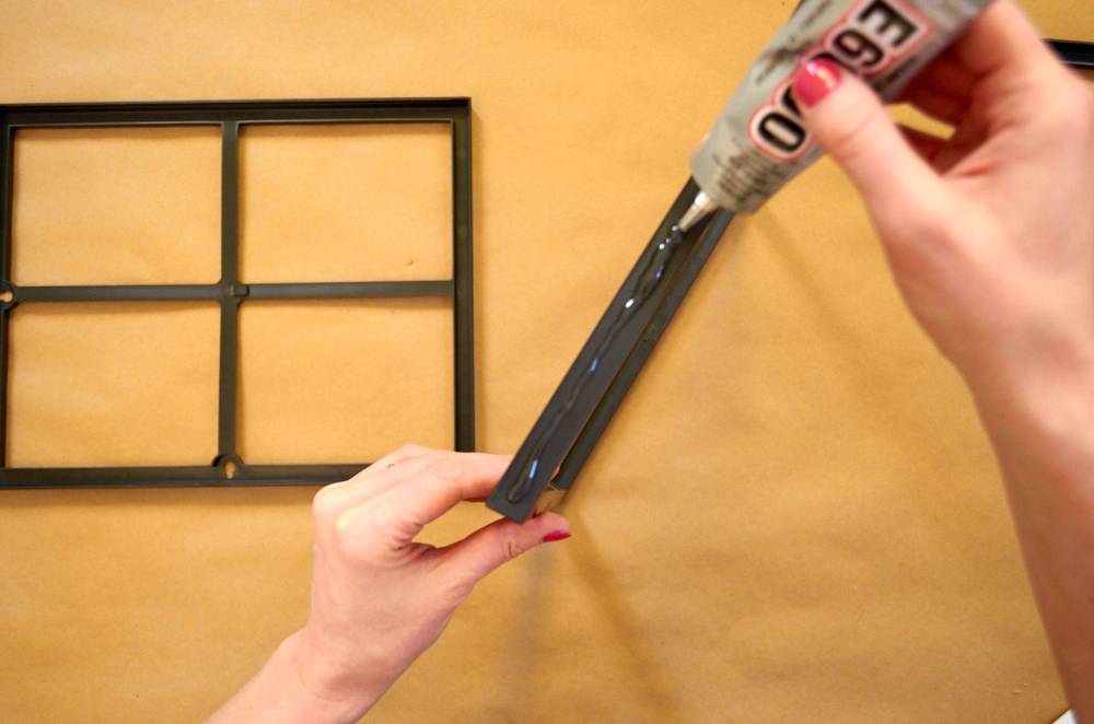 Glue the frames together