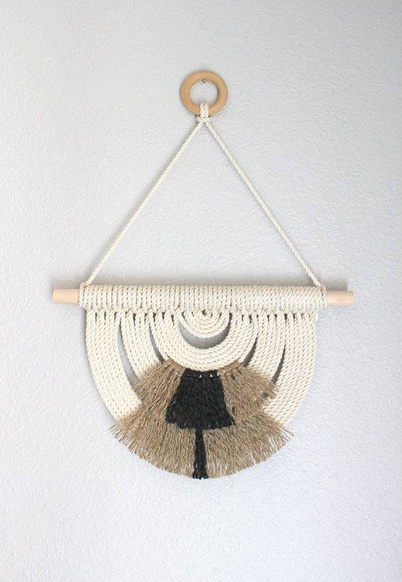 Buy or DIY: 12 wall hangings for Fall