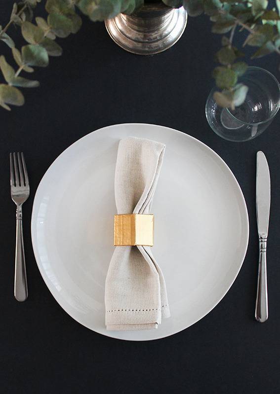 10 DIY napkin rings for your holiday place settings