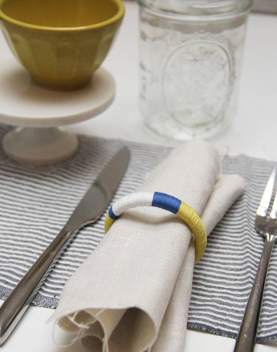 10 DIY napkin rings for your holiday place settings