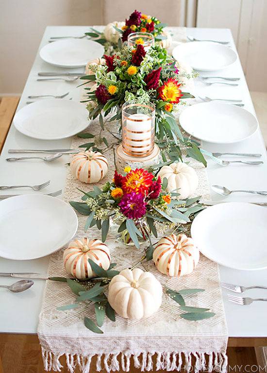 EYE CANDY: 13 Perfect DIY Tablerunners For Your Thanksgiving Feast