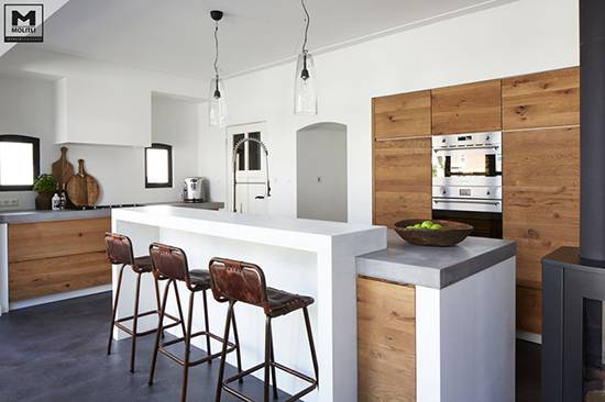 EYE CANDY: 10 Gorgeous Kitchens with Natural Colors and Textures