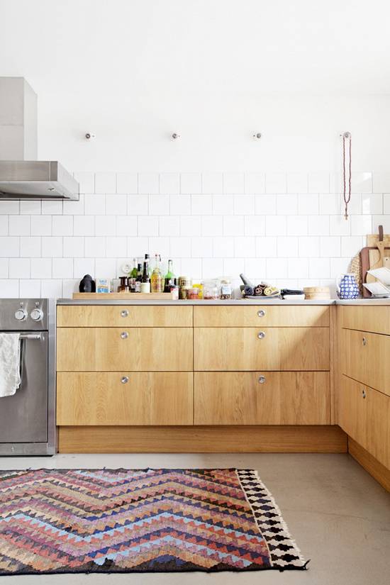 EYE CANDY: 10 Gorgeous Kitchens with Natural Colors and Textures