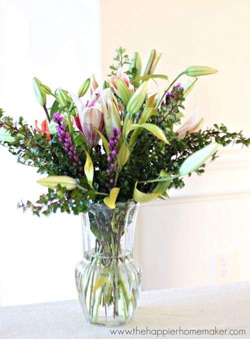 10 Stunning Floral Arrangements You Can Make At Home