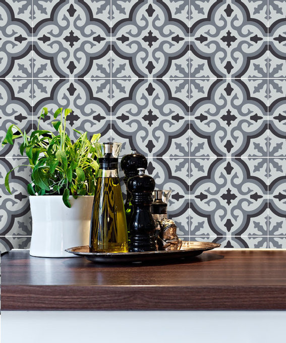 Rental Kitchen Backsplash Updates