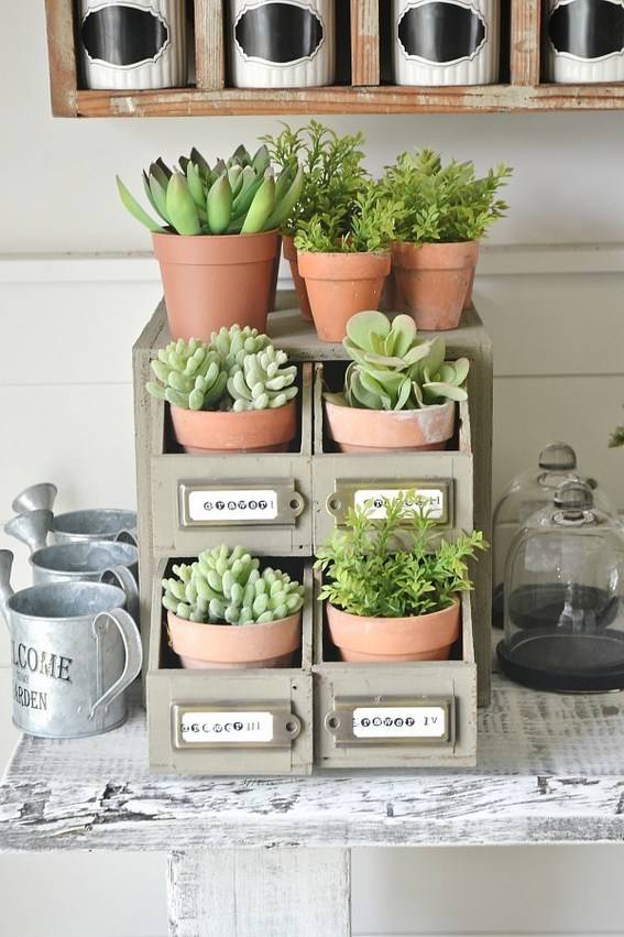 8 Clever Ways to Repurpose Items for use in your Garden