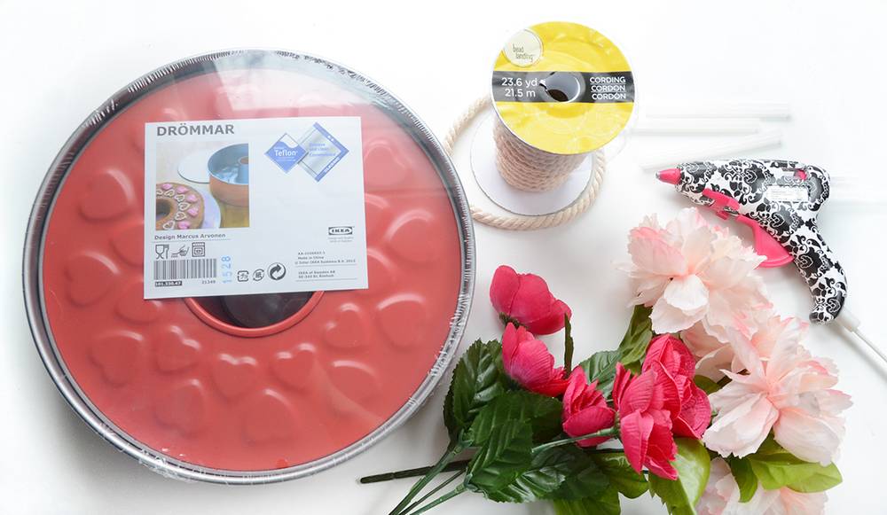 IKEA Hack: Easy Spring Rope Wreath