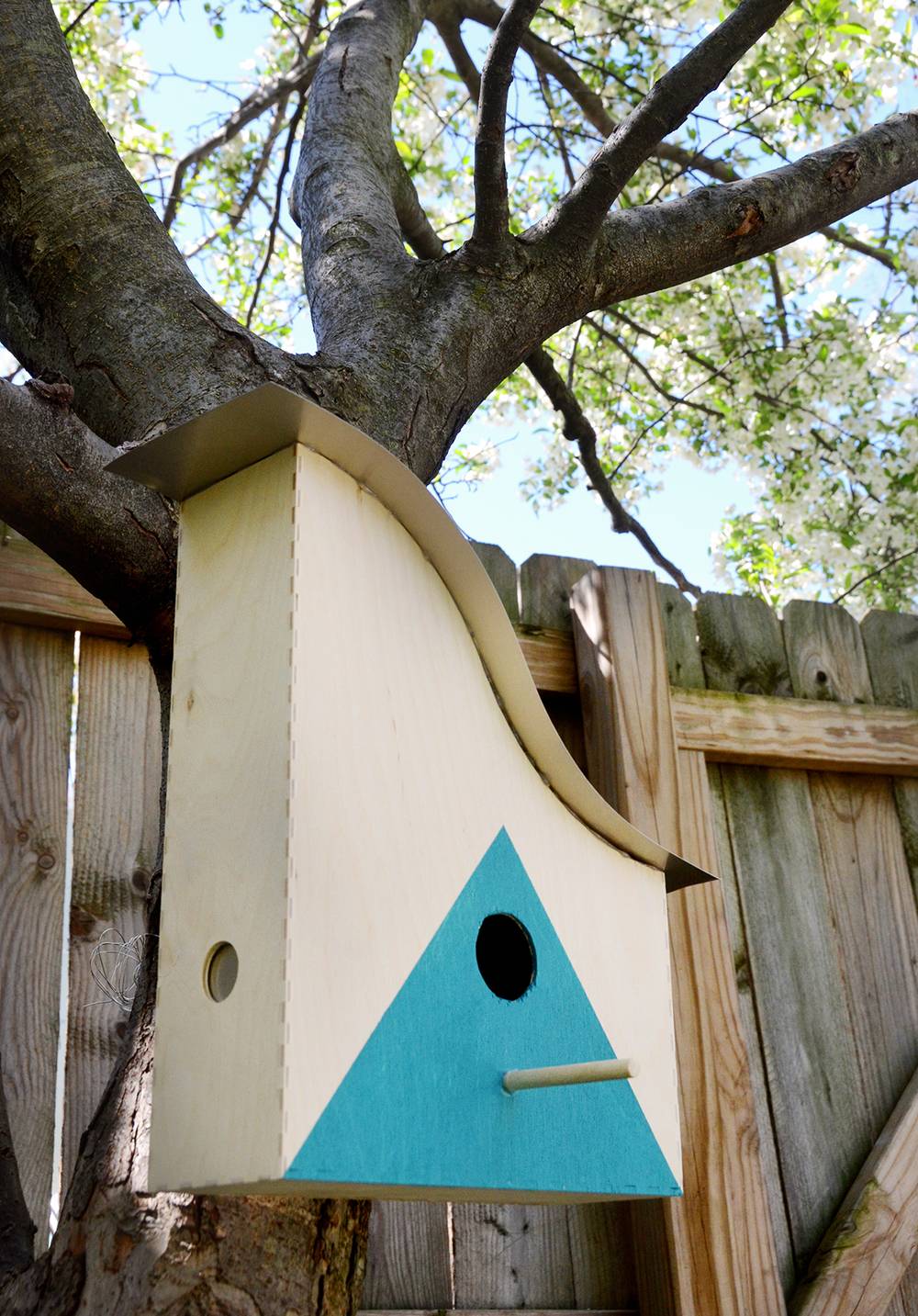 IKEA Hack: DIY Knuff Magazine File Birdhouse