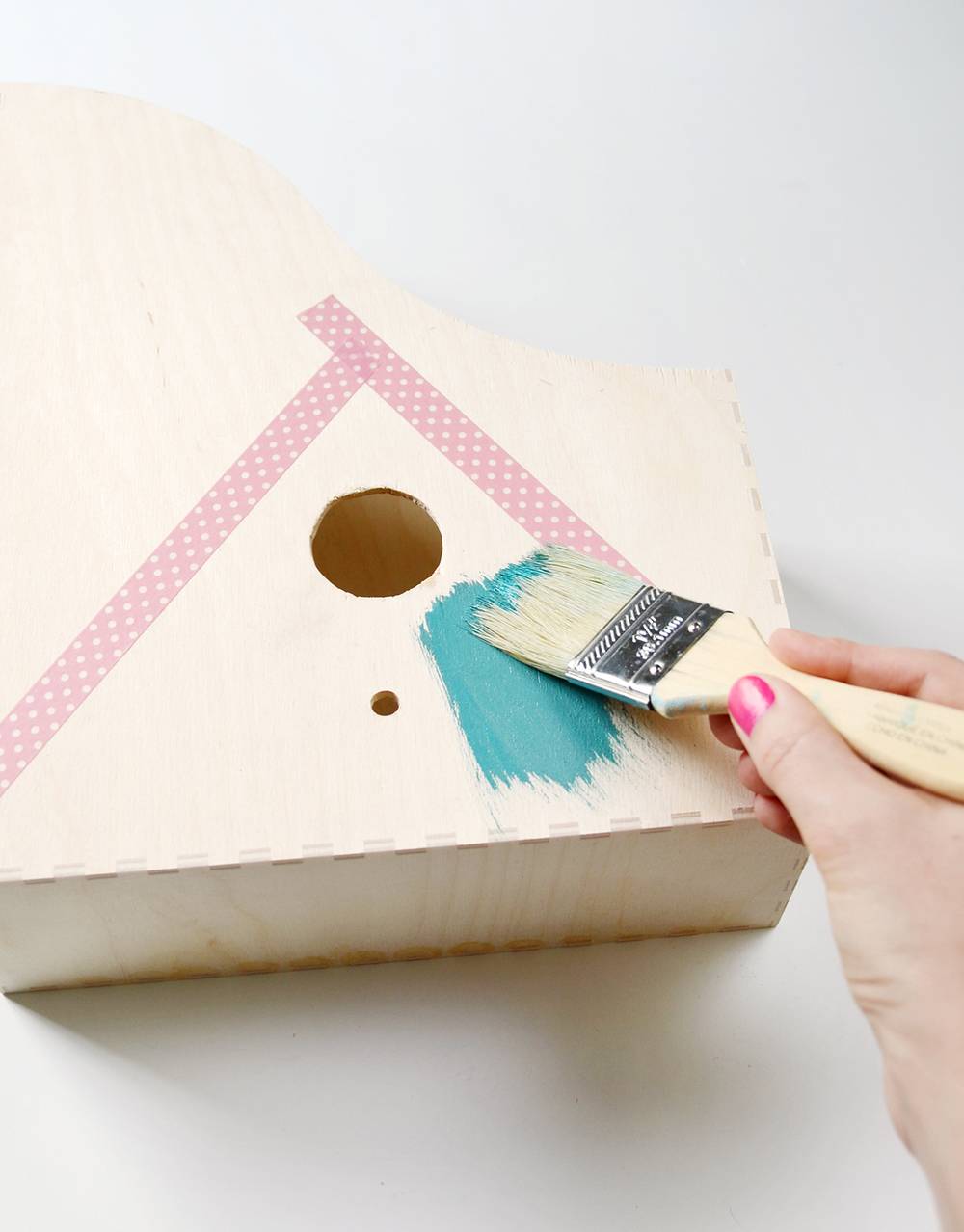 IKEA Hack: Knuff Magazine File Birdhouse