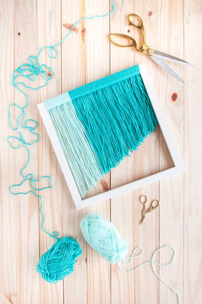 How-To: Crazy Easy DIY Yarn Wall Hanging