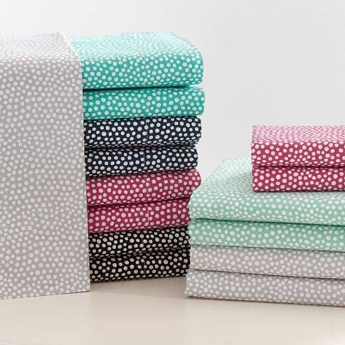 The Ultimate Guide to Turning Your Dorm Into A College Oasis