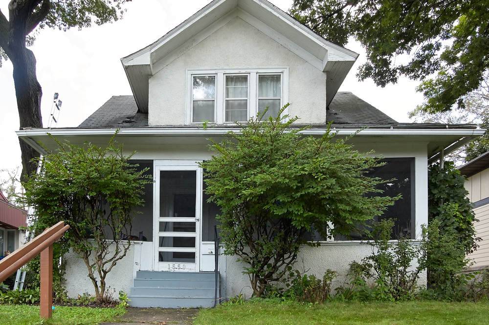 Beautiful house painted in white.