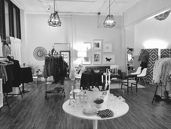 Niche Boutique - Minnesota fashion and lifestyle pop up shop