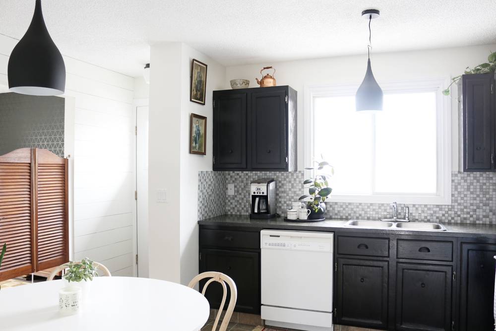 Before and After: A Stale Kitchen Gets a Simple Scandinavian-Inspired Makeover