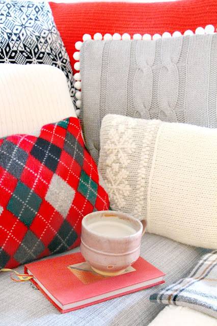 Roundup: Thrifted Christmas Decor