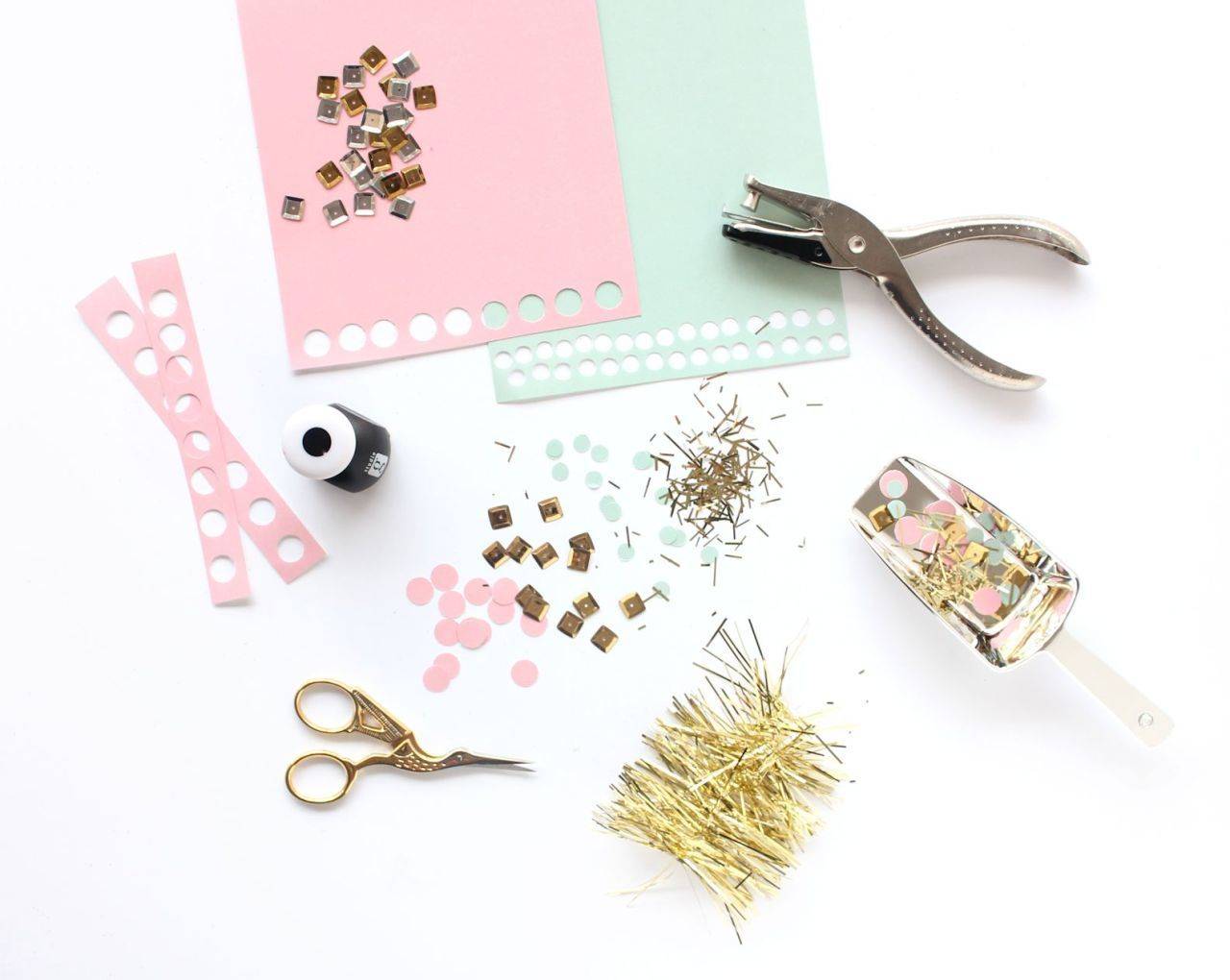 10 Projects To Use Up Leftover Crafting Scraps